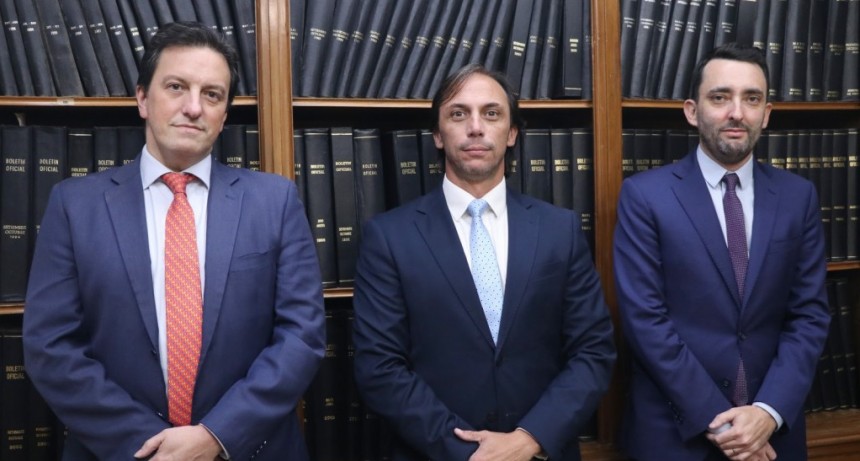&iquest;Qui&eacute;nes son los tres abogados argentinos detr&aacute;s de la victoria en el juicio por YPF?