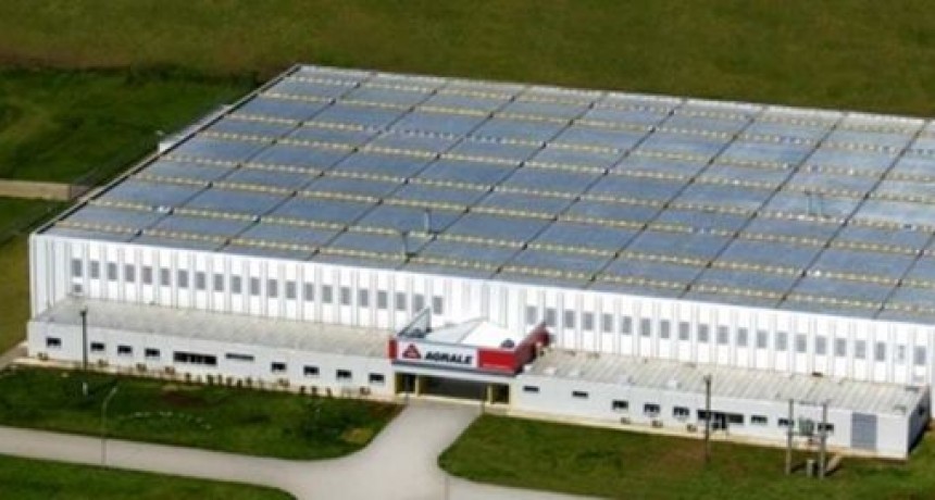 Meoni visitó la planta de Agrale en Mercedes: "Queremos que la industria argentina crezca y le dé mas trabajo a las y los argentinos"