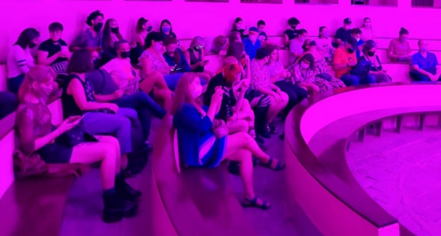"Clase Pública", el nuevo programa de la Manzana de las Luces