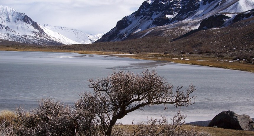 Describen las interacciones humano-ambiente-clima al este de los Andes durante el último milenio