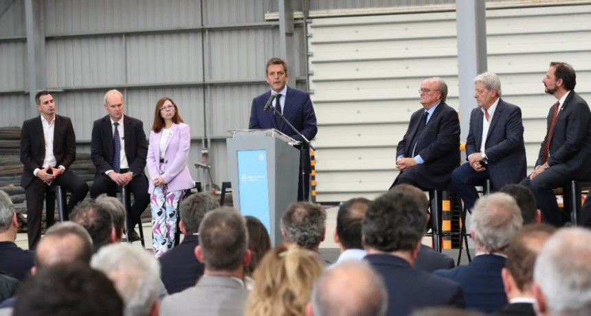El Ministerio de Economía amplía a $800.000 millones Crédito Argentino, el programa de financiamiento más grande de la historia reciente