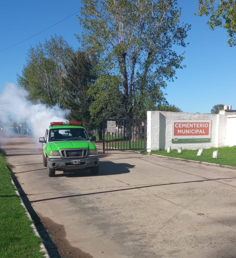 Continúan los operativos de fumigación en Esteban Echeverría para combatir el dengue