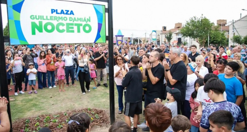 Ferraresi reinaugura plaza en Barrio Azul, promoviendo espacios públicos revitalizados para la comunidad