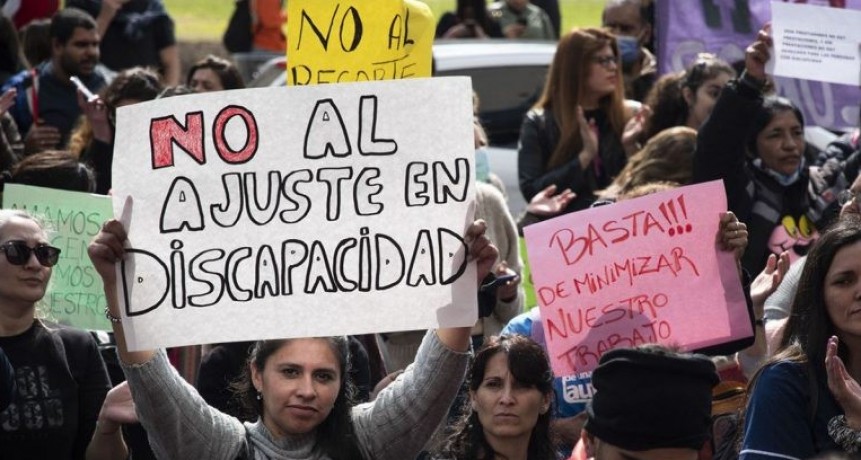 Miles de personas con discapacidad en riesgo de perder su pensión: denuncian un ajuste encubierto