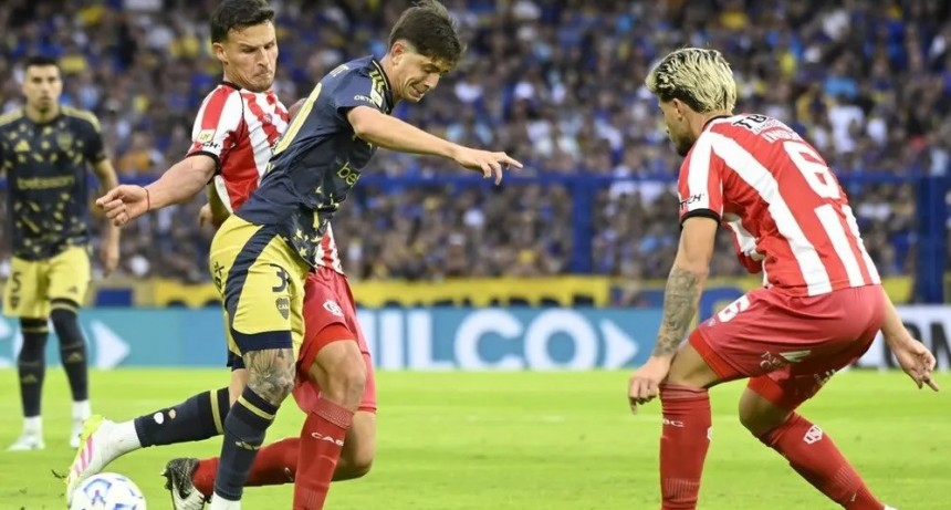 Boca venció a Barracas Central y alcanzó la cima de la Zona A