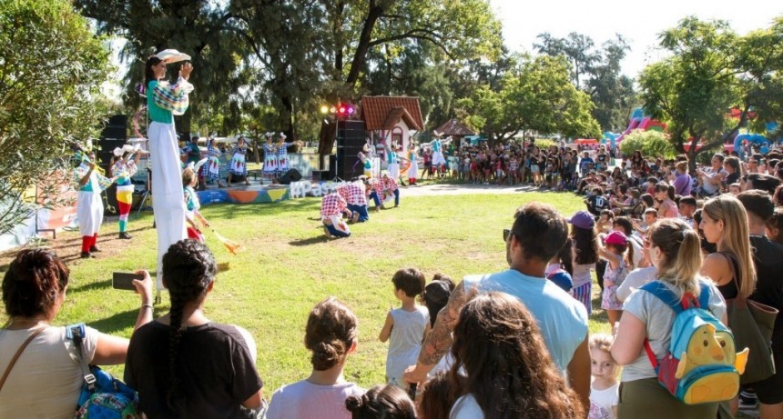 La Ciudad celebra Pascuas con un parque temático y actividades gratuitas en los barrios