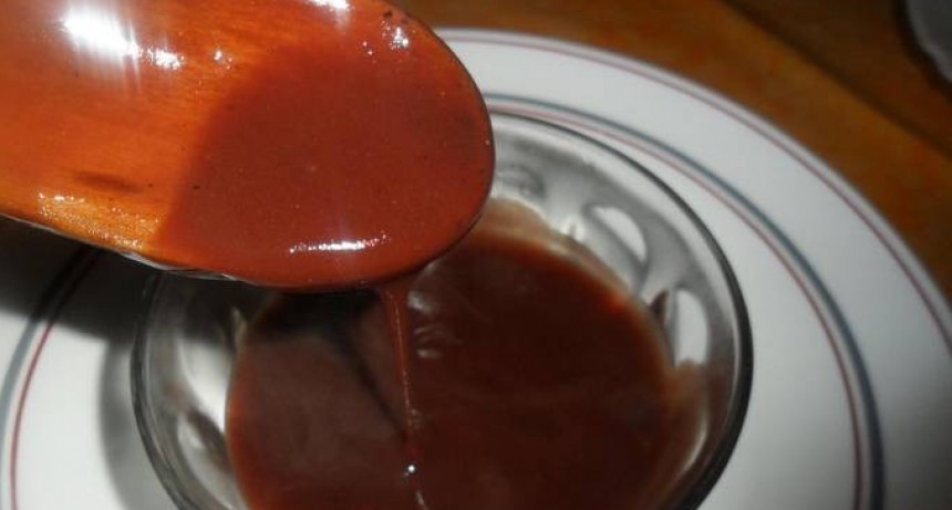 Cómo hacer una salsa de vino tinto intensa y sabrosa para realzar tus platos