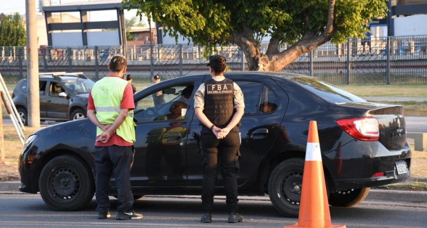 Morón refuerza la seguridad con operativos nocturnos y controles en puntos clave