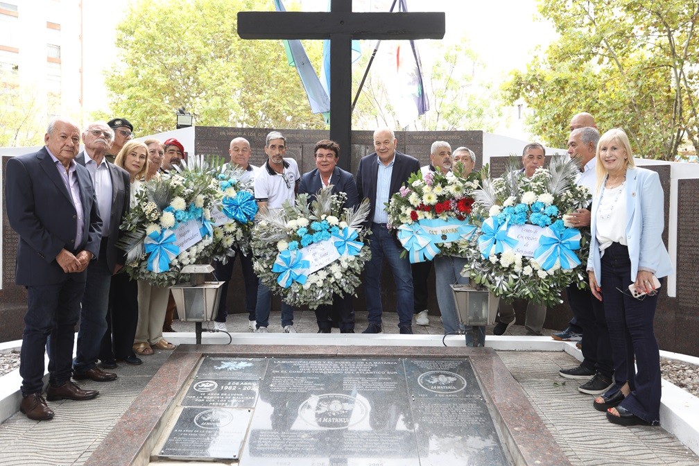 Fernando Espinoza: "Vamos por una Argentina unida y siempre en defensa de la soberan&iacute;a y nuestros los h&eacute;roes de Malvinas&rdquo;
