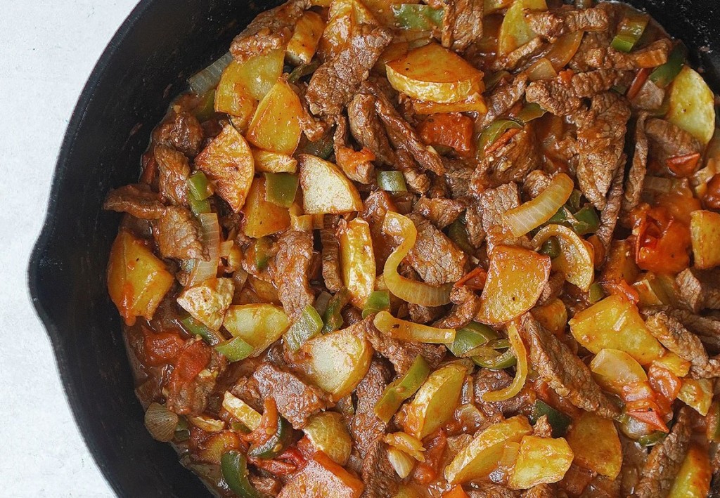 Bistec ranchero: el cl&aacute;sico mexicano que lleva el sabor del campo a la mesa