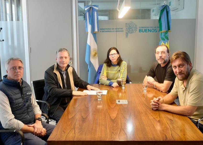 Reuni&oacute;n clave por viviendas: Fernando Gray se encontr&oacute; con Batakis y buscan destrabar obras frenadas