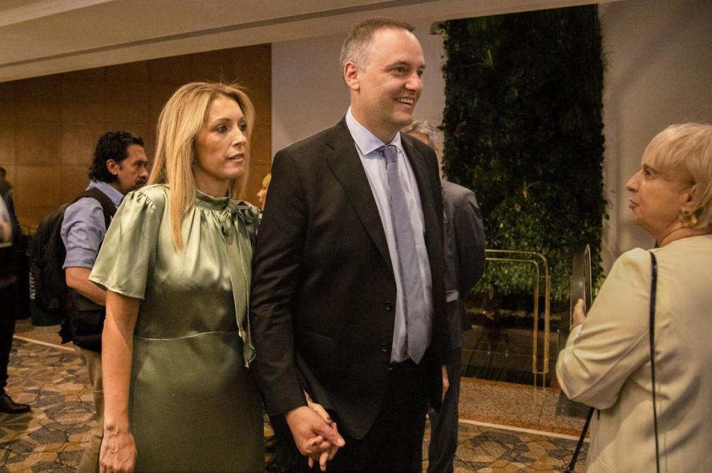 Esc&aacute;ndalo patrimonial: Adorni corrigi&oacute; su declaraci&oacute;n jurada fuera de plazo y crecen las sospechas