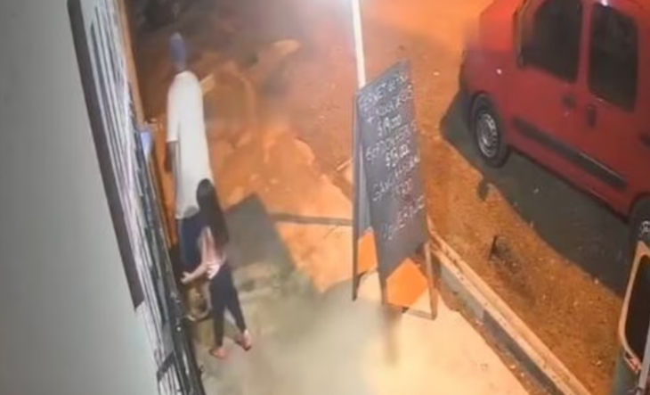 Violento asalto en Gonz&aacute;lez Cat&aacute;n: le dispararon a un hombre delante de su nieta para robarle