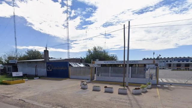 Golpe a la industria: dejan de fabricar heladeras en Rosario y crece la preocupaci&oacute;n por los despidos