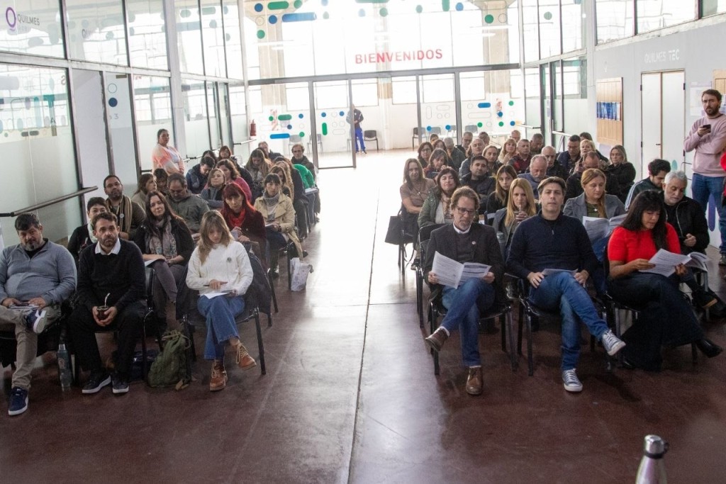 Quilmes reuni&oacute; a educaci&oacute;n y empresas para potenciar el empleo joven en un nuevo encuentro del COPRET