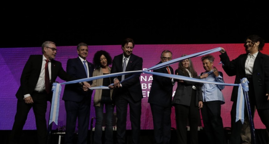 Una noche inolvidable en la Feria del Libro: sorpresas, figuras y todo lo que dej&oacute; la apertura