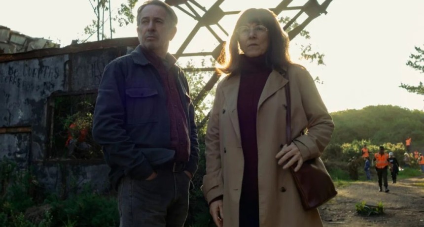 &ldquo;Alguien tiene que saber&rdquo;: el drama basado en hechos reales que se meti&oacute; en el Top 3 de Netflix