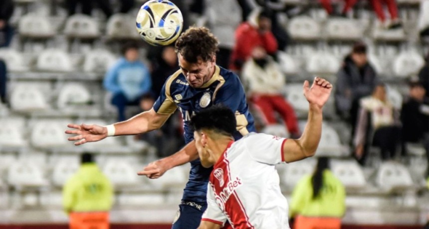 Golpe en el Duc&oacute;: Argentinos lo dio vuelta, le gan&oacute; a Hurac&aacute;n y sue&ntilde;a con bajar a River