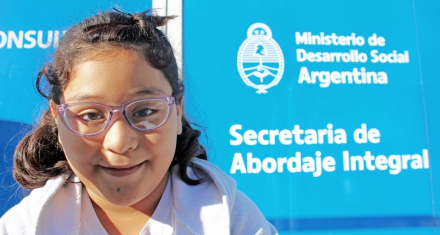Mirarnos: más de 1300 niños y niñas de Santiago del Estero recibieron su primer par de anteojos