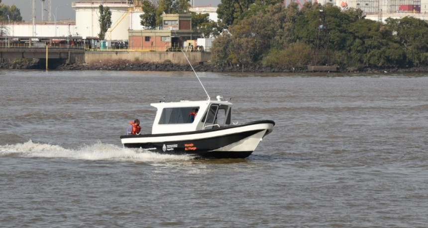 Cabandié y Taiana presentaron las embarcaciones que servirán para prevenir y detectar incendios en el Delta del Paraná