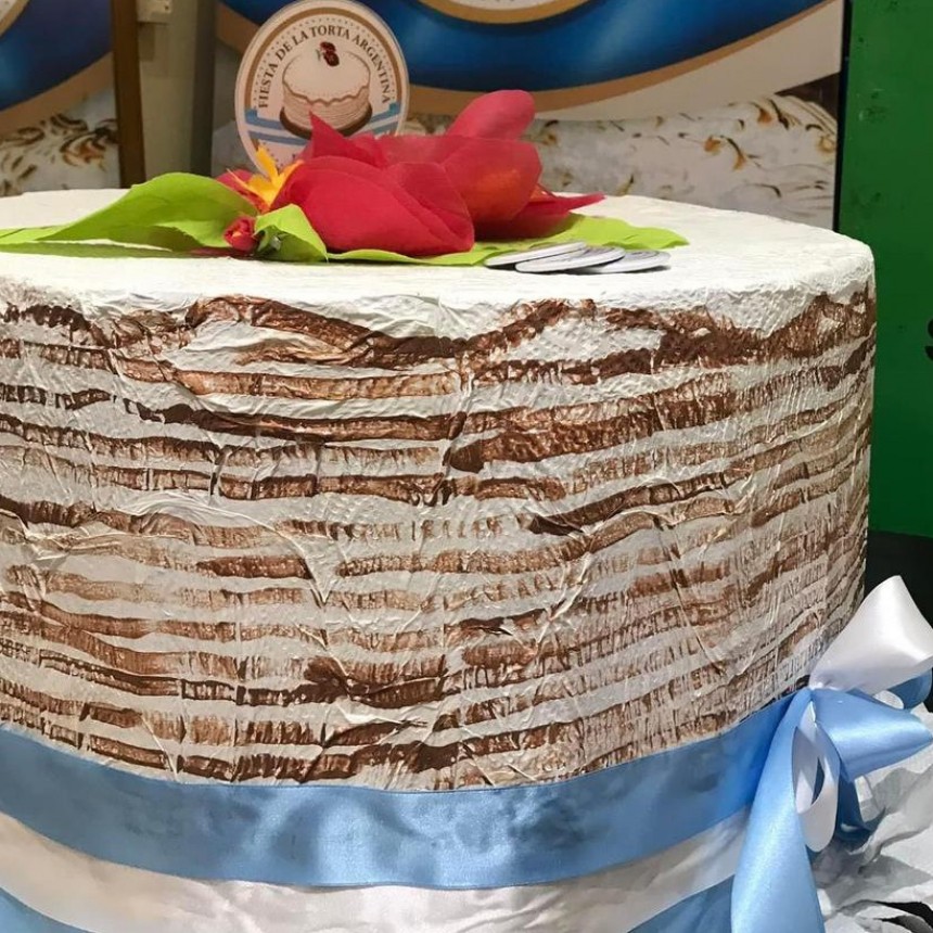 La torta Argentina, ícono de la repostería patria y bonaerense