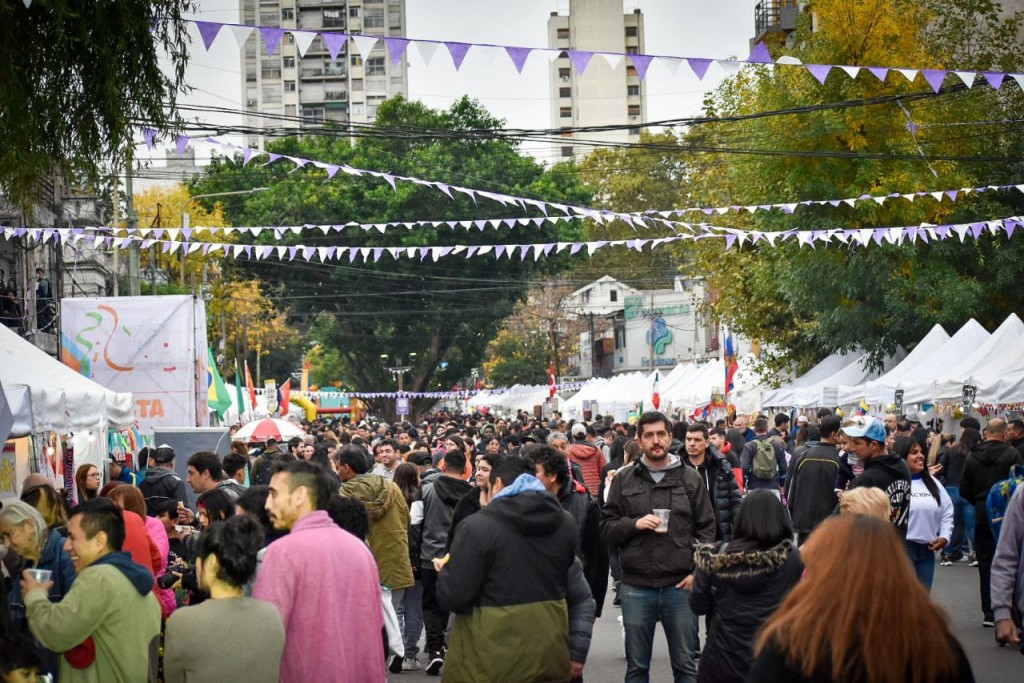 Gran primera jornada de la Fiesta de las colectividades en Quilmes