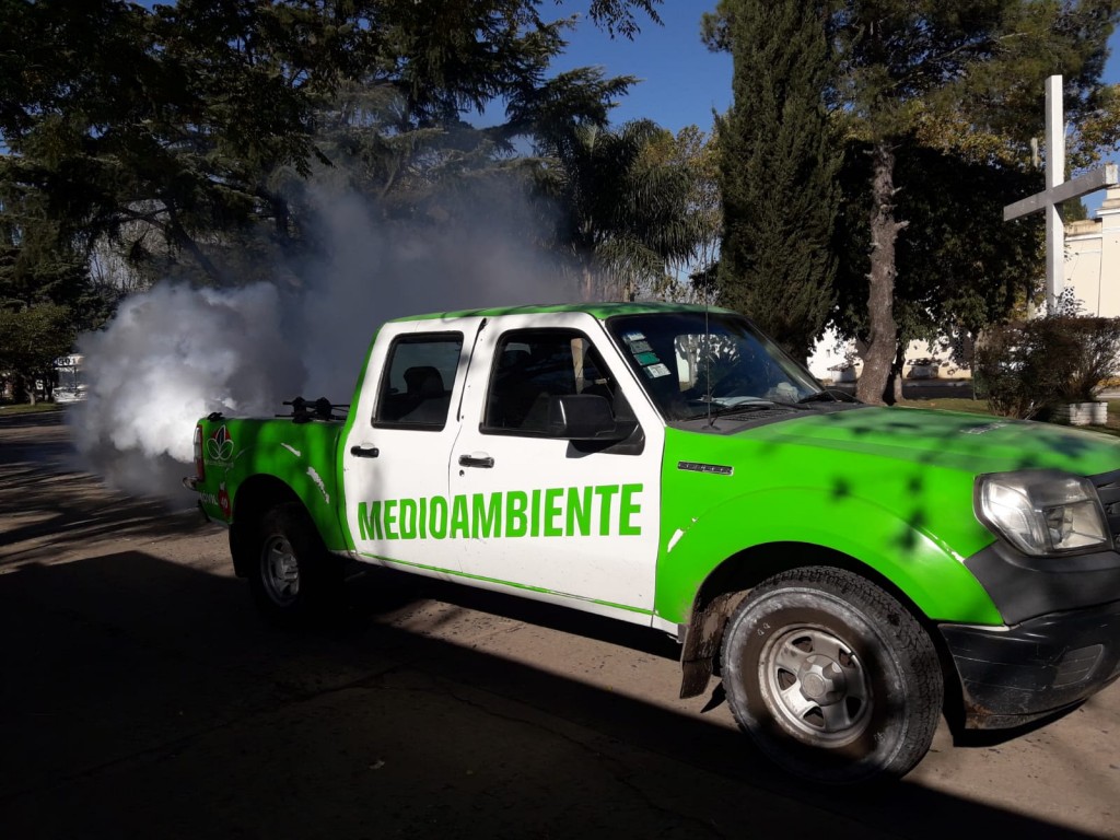 Avanzan operativos de fumigación en Monte Grande Sur para prevenir enfermedades