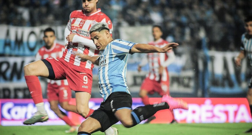 Racing sufre una derrota agónica ante Talleres de Remedios de Escalada en la Copa Argentina