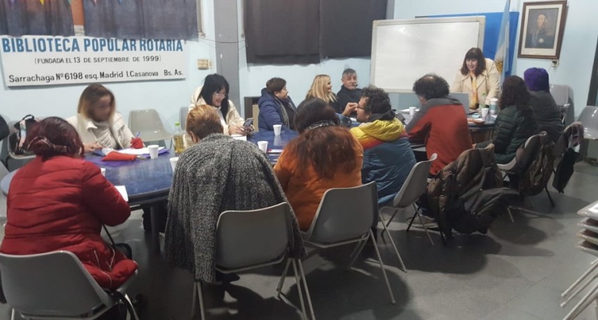 Inició la capacitación del Taller de Radio Parlante