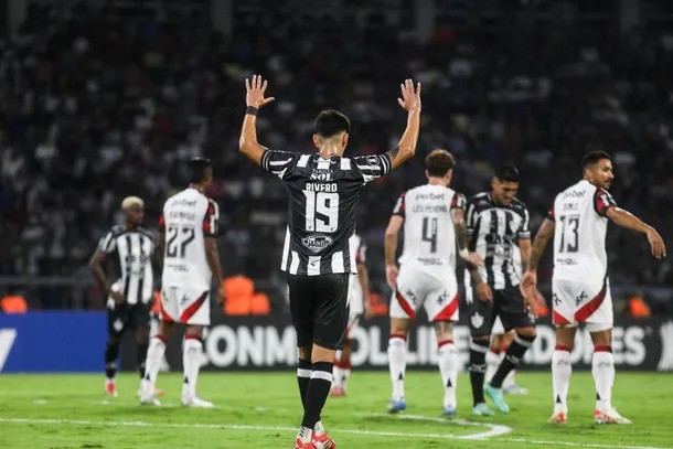 Central Córdoba empató con Flamengo y sigue soñando con los octavos