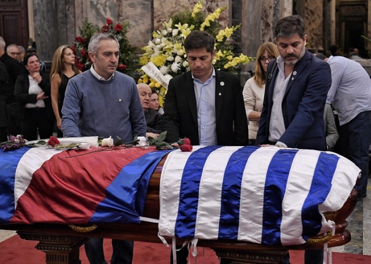 Kicillof asistió al funeral de José “Pepe” Mujica y repudió los agravios del Gobierno nacional
