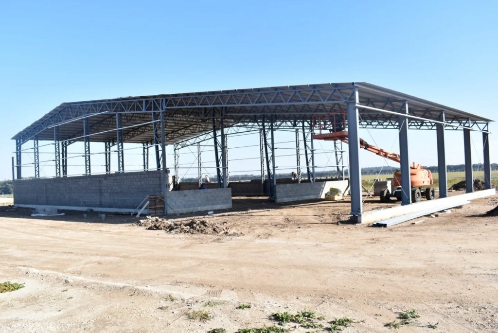 Otamendi suma inversión privada y empleo con la llegada de una nueva empresa agroindustrial  Bajada:
