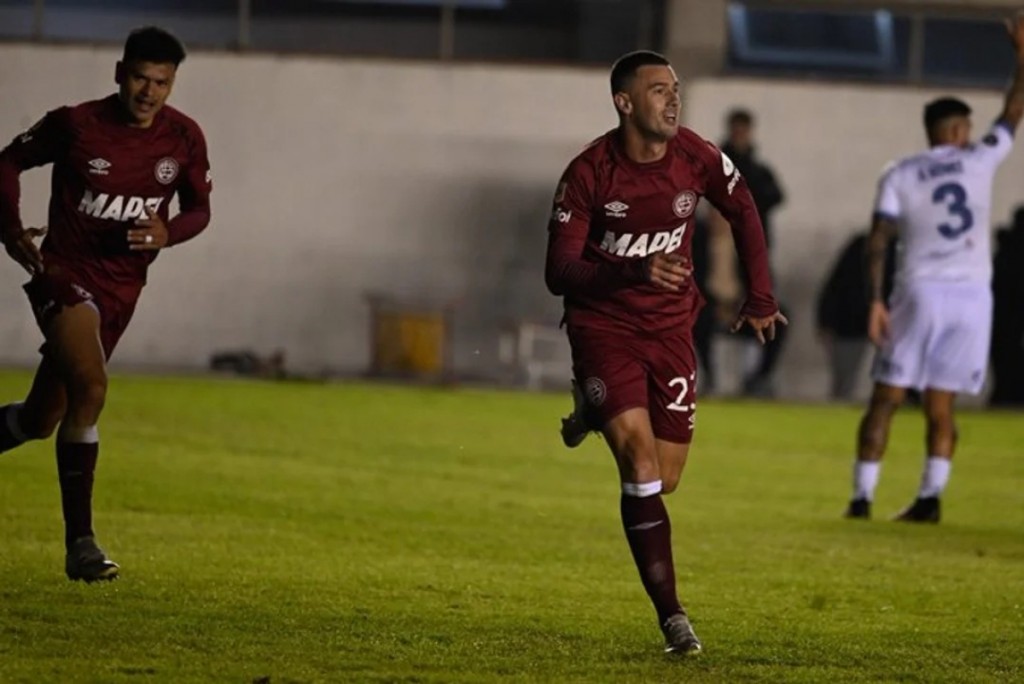 Lanús eliminó a Vélez y avanzó a octavos de la Copa Argentina