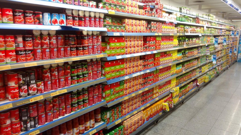 El consumo en supermercados no repunta en mayo y se mantiene en caída