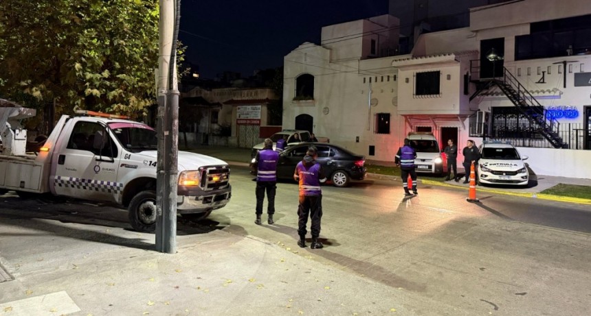 Operativo de saturación en Bernal: controles, demoras y una aprehensión por resistencia a la autoridad