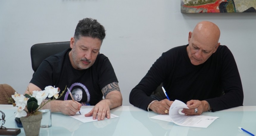 Menéndez anunció un aumento del 20% para trabajadores municipales