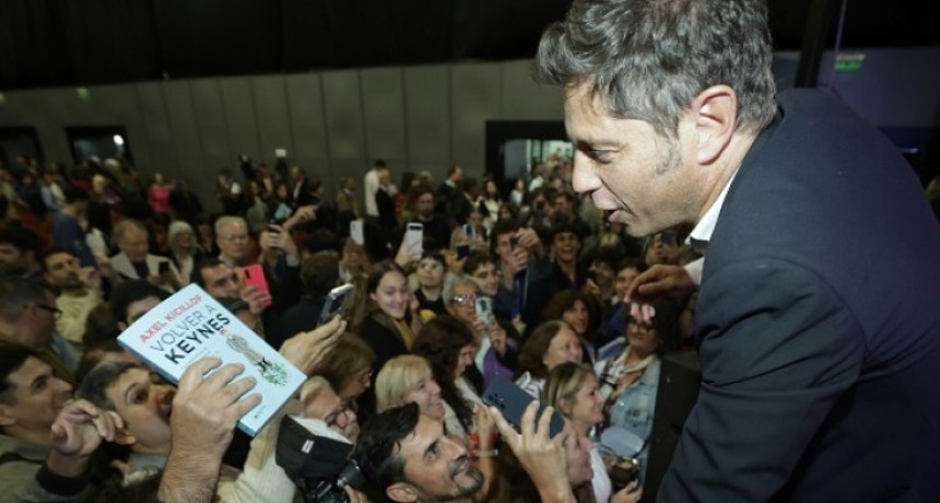 Kicillof en la Feria del Libro: “La mejor respuesta a las agresiones del Presidente es pensar cómo hacer que Argentina se desarrolle”