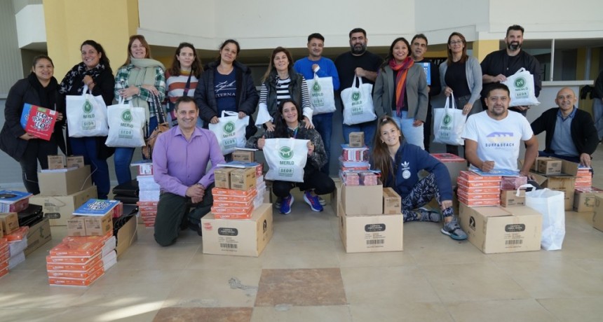 Merlo entregó kits escolares a centros socioeducativos para fortalecer la revinculación académica