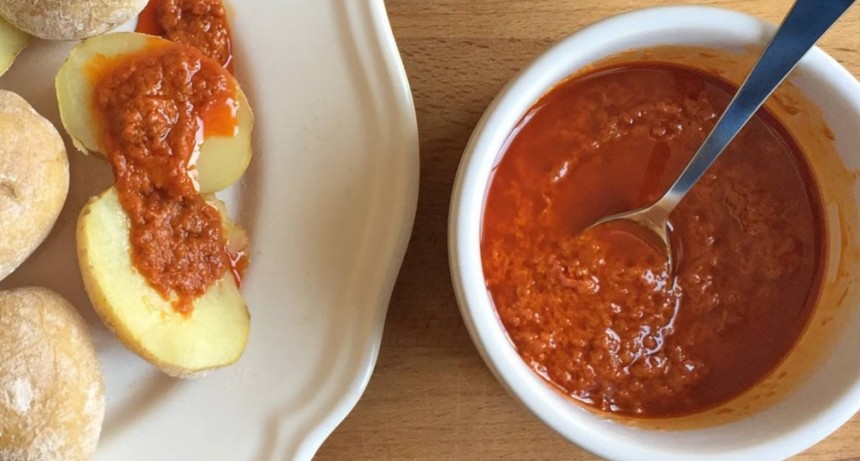 Cómo hacer un buen Mojo Picón: el sabor canario que enciende tus comidas