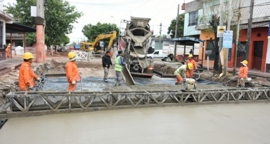 Con una inversión de $140 mil millones, la Provincia transforma los corredores urbanos de 15 municipios