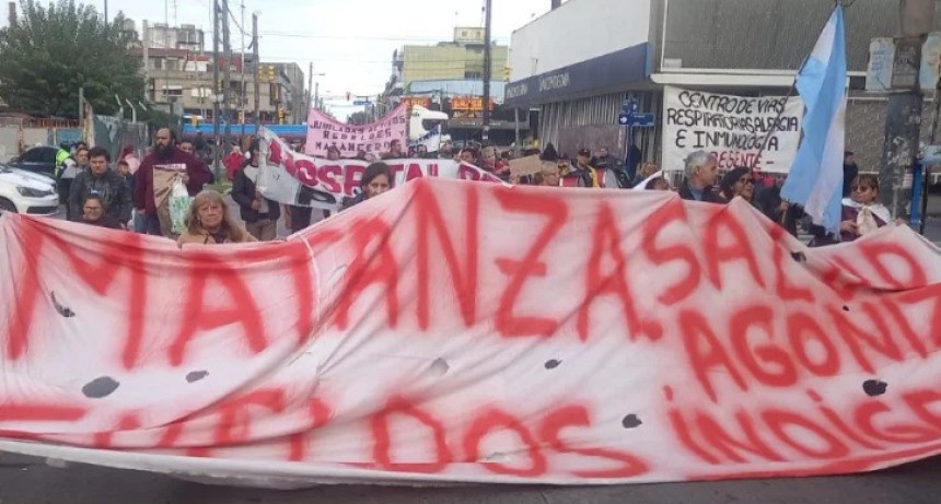 San Justo: protesta de trabajadores de la salud y municipales por salarios dignos