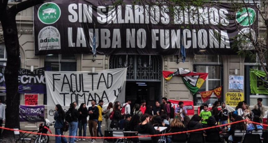 Universidades en pie de lucha: docentes, estudiantes y no-docentes retoman las calles contra el ajuste salarial