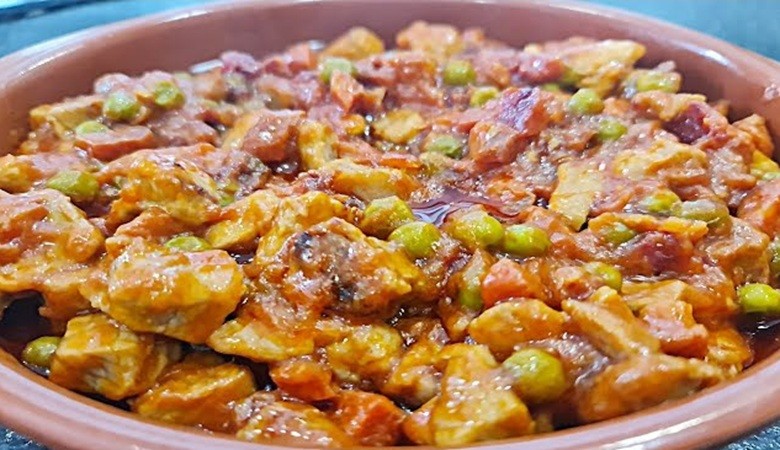 Carcamusas a la toledana: el guiso castellano que es puro sabor y tradici&oacute;n