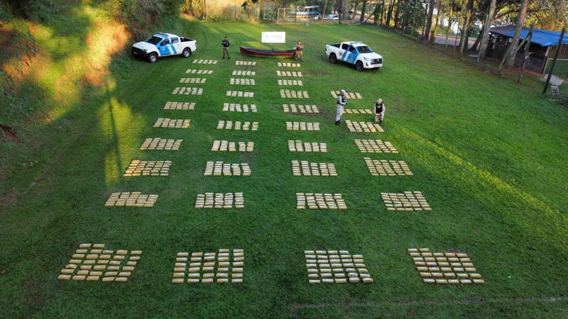 Golpe millonario al narcotr&aacute;fico en Misiones: Prefectura secuestr&oacute; m&aacute;s de una tonelada de droga