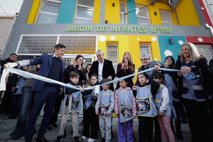 Kicillof inaugur&oacute; un nuevo jard&iacute;n en Avellaneda y apunt&oacute; contra Milei por el recorte educativo