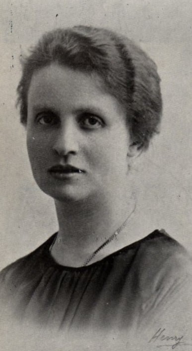  Marthe Condat, una pediatra en la Torre Eiffel