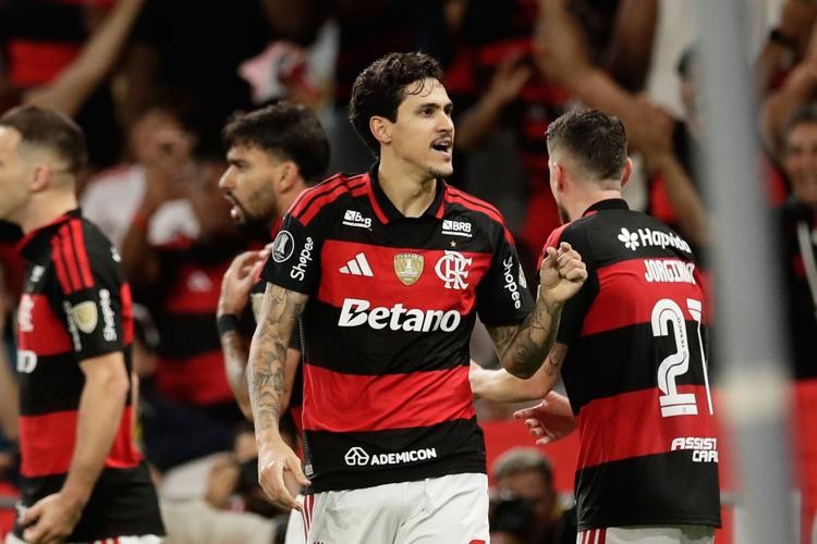 Golpe en Brasil: Estudiantes perdi&oacute; con Flamengo y definir&aacute; su futuro en la &uacute;ltima fecha