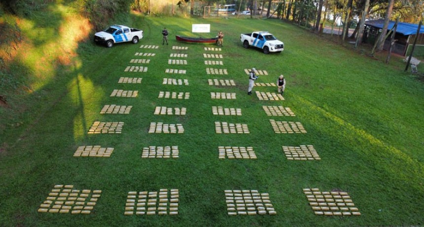 Golpe millonario al narcotr&aacute;fico en Misiones: Prefectura secuestr&oacute; m&aacute;s de una tonelada de droga