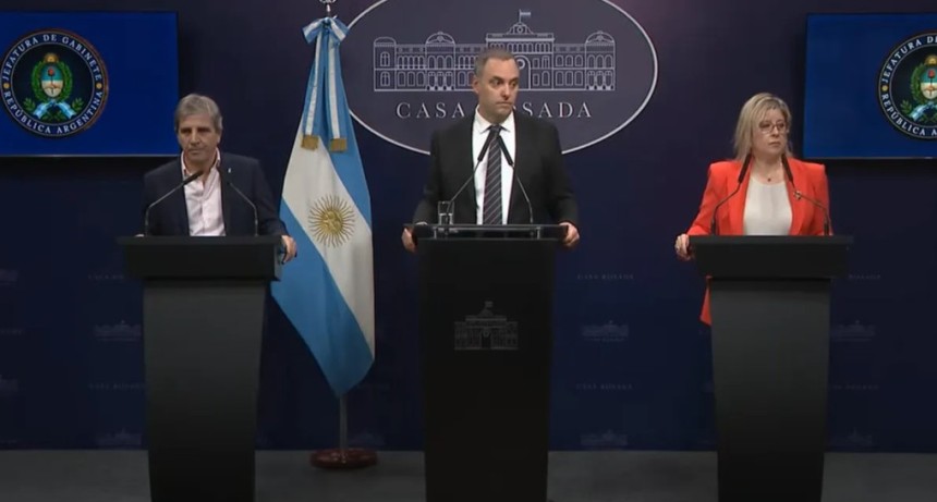 Adorni evita explicar su patrimonio y crecen las sospechas por sobresueldos en el Gobierno
