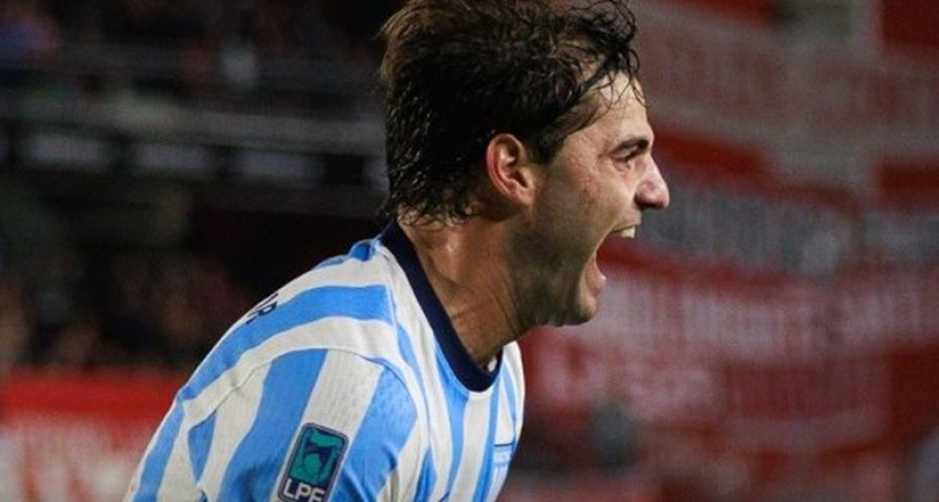Racing golpe&oacute; en el final, elimin&oacute; a Estudiantes y va por Rosario Central en cuartos